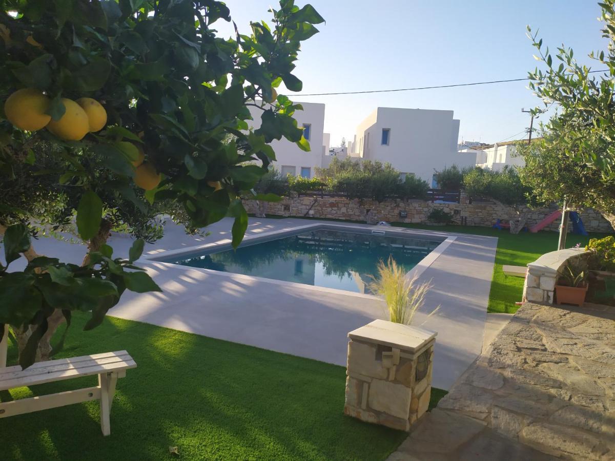 Sunset Studios And Apartments For Adults Over 21 Only Náousa Exteriör bild
