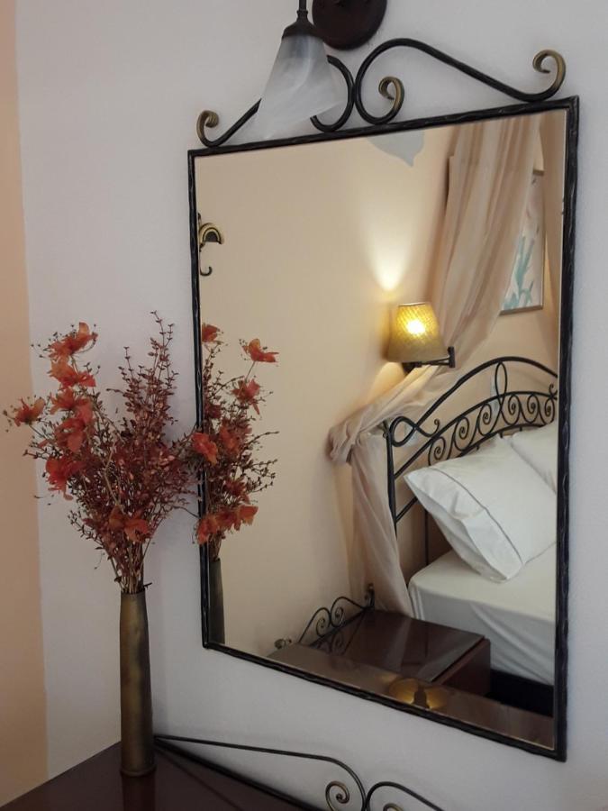 Sunset Studios And Apartments For Adults Over 21 Only Náousa Exteriör bild