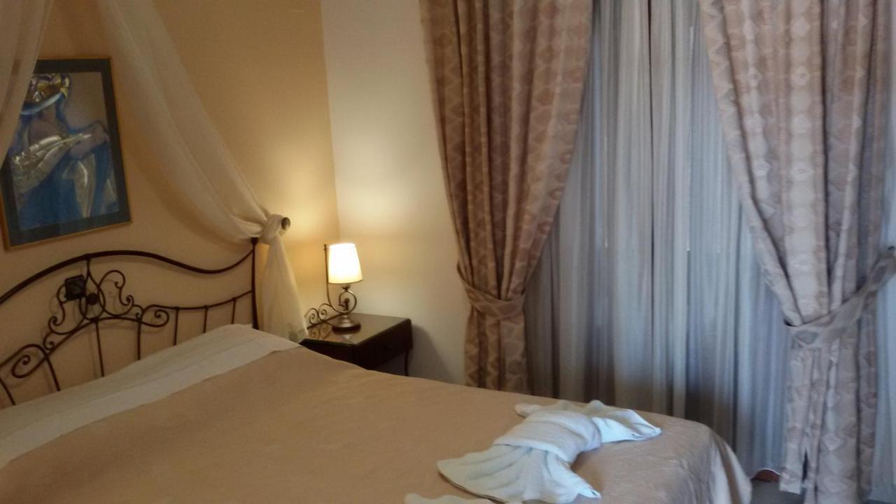 Sunset Studios And Apartments For Adults Over 21 Only Náousa Exteriör bild