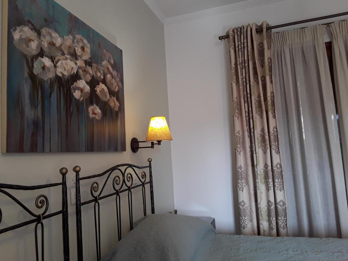 Sunset Studios And Apartments For Adults Over 21 Only Náousa Exteriör bild