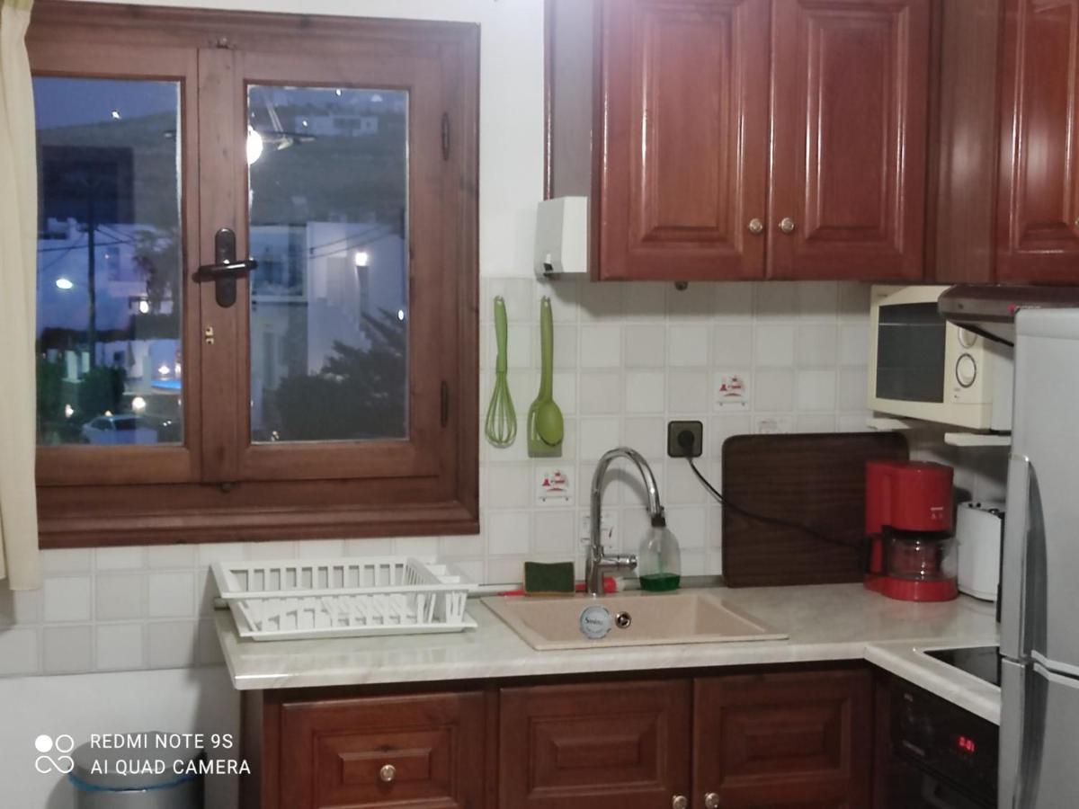 Sunset Studios And Apartments For Adults Over 21 Only Náousa Exteriör bild