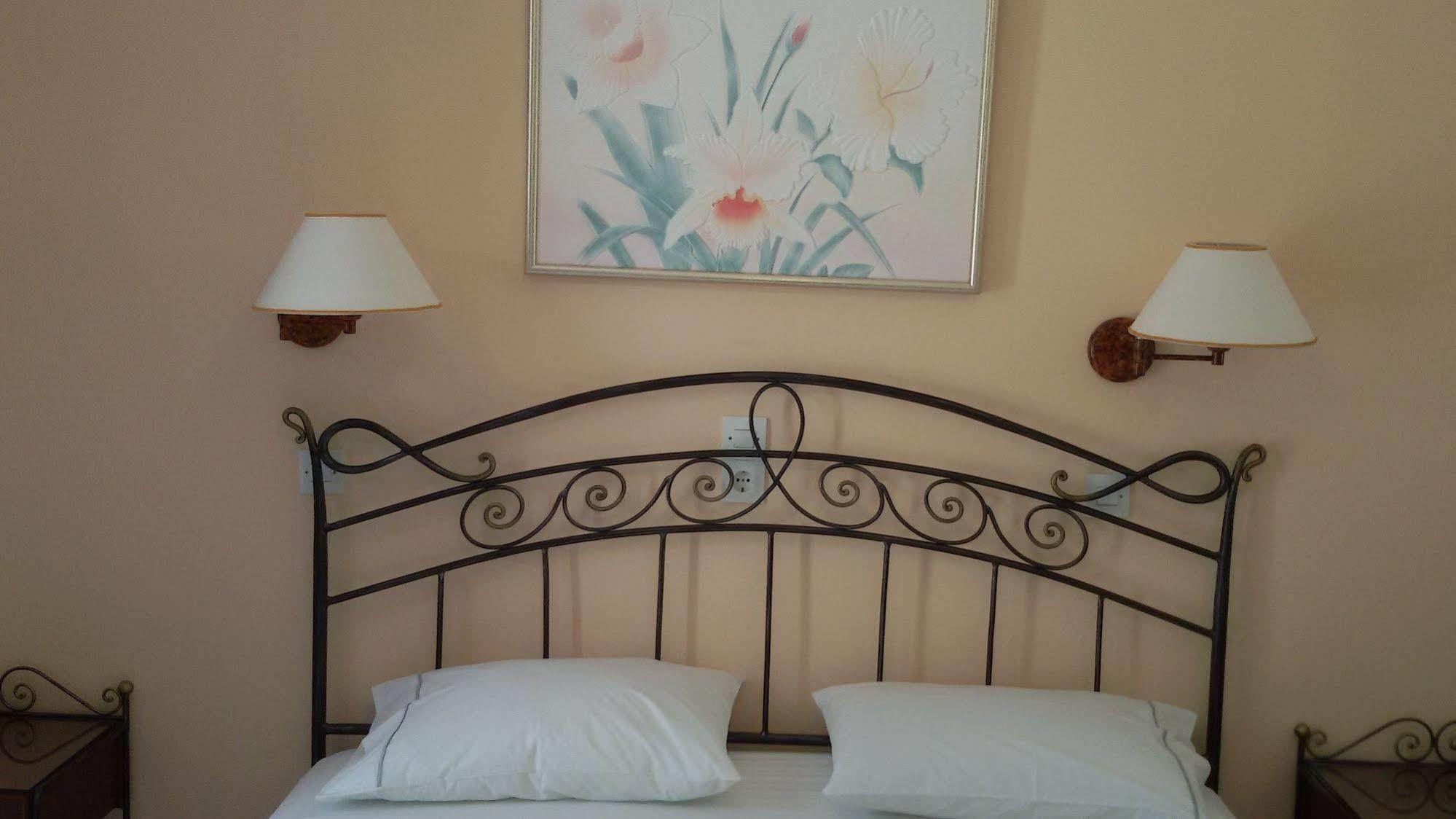 Sunset Studios And Apartments For Adults Over 21 Only Náousa Exteriör bild