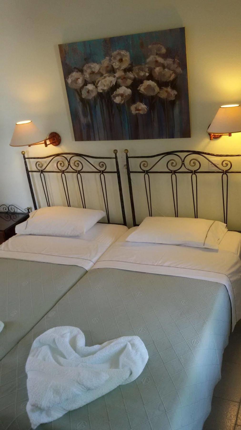 Sunset Studios And Apartments For Adults Over 21 Only Náousa Exteriör bild