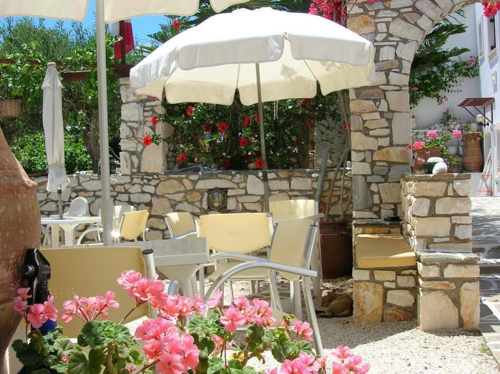 Sunset Studios And Apartments For Adults Over 21 Only Náousa Exteriör bild