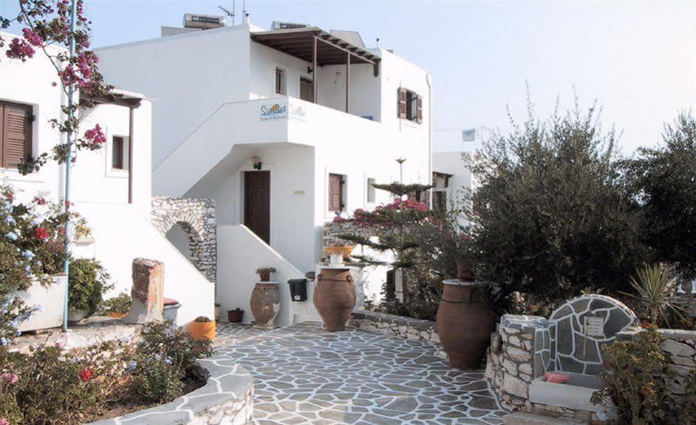 Sunset Studios And Apartments For Adults Over 21 Only Náousa Exteriör bild