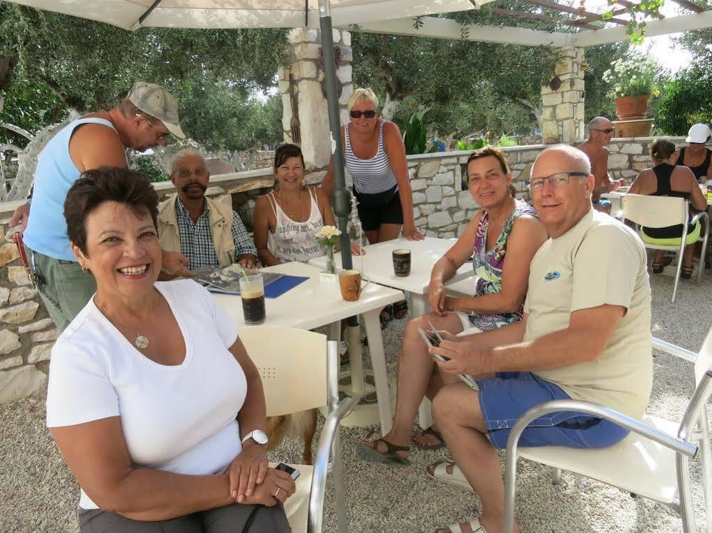 Sunset Studios And Apartments For Adults Over 21 Only Náousa Exteriör bild